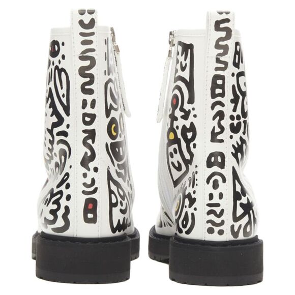 Fendi Mr Doodle logo graffiti print laced combat ankle boot - Picture 5 of 6
